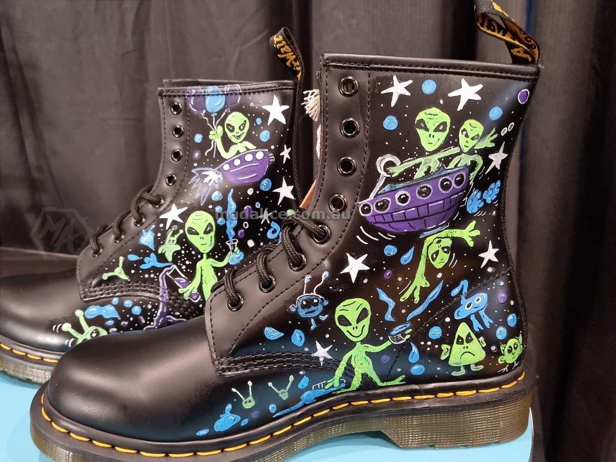 hand drawn funny alien cutom doc boots