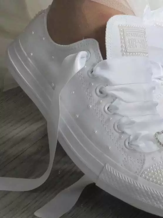 converse custom wedding shoes