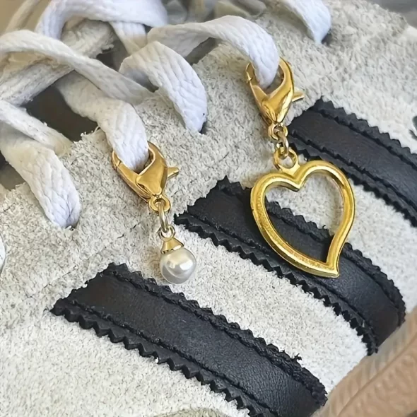 gold heartcharm