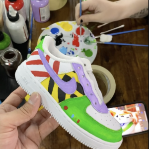 kids paint your sneaker workshop